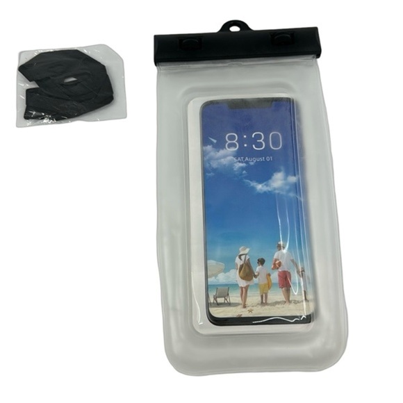 Universal Waterproof Phone Pouch - Fits Screens 5.2in to 6.0in, IPX8 Certified - Picture 3 of 3